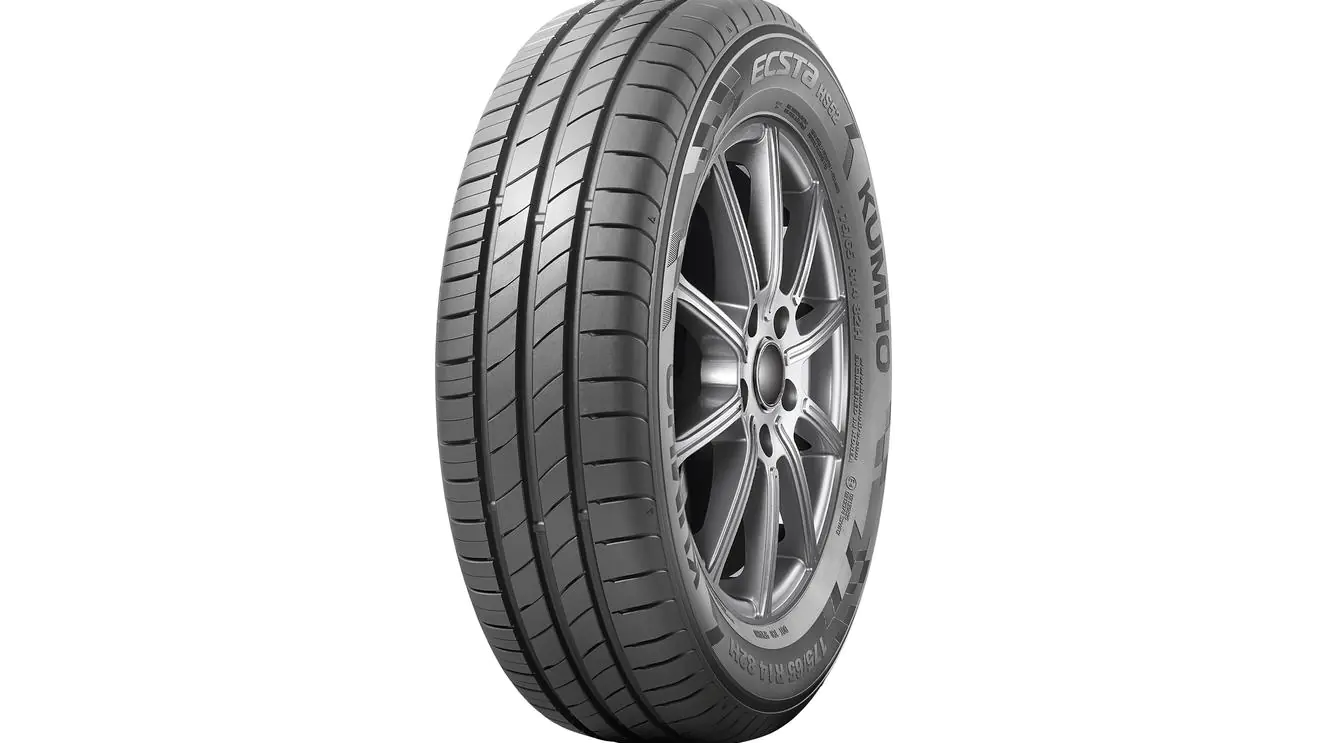 Kumho Kumho 205/55 R16 91V ECSTA HS52 pneumatici nuovi Estivo 