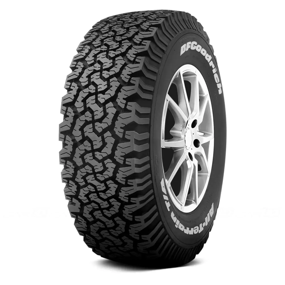 BFGoodrich BFGoodrich 265/75 R16 123/120R ALL TERRAIN T/A pneumatici nuovi Estivo 