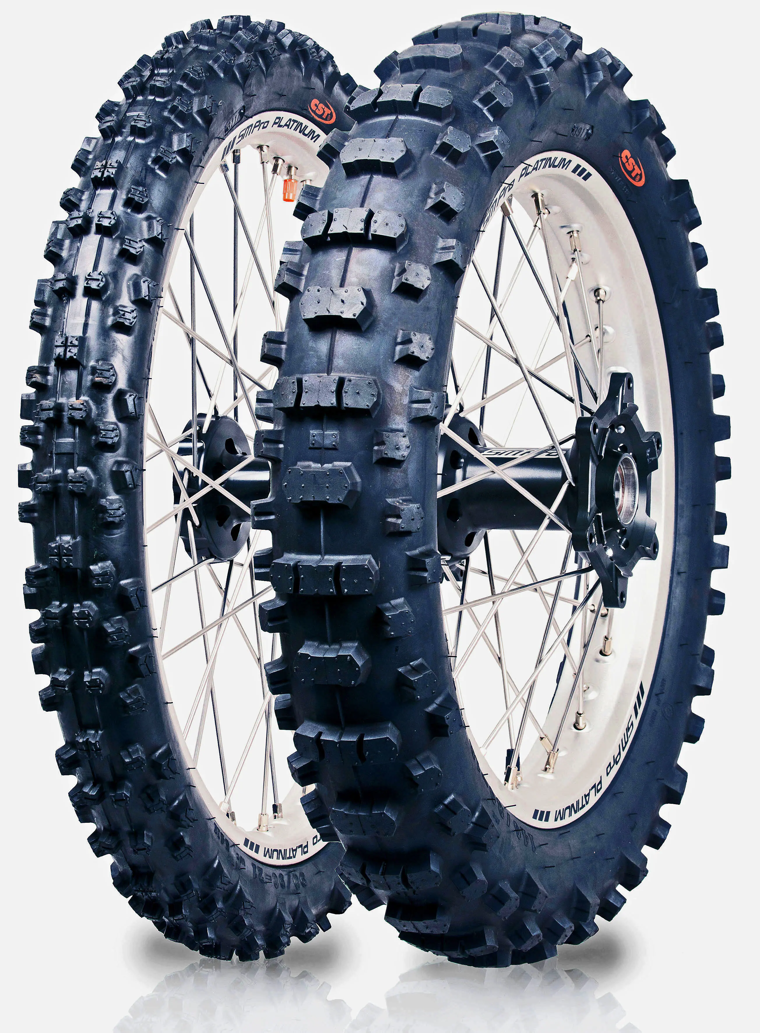 CST Tyres CST Tyres 140/80-18 70M CM724 TT pneumatici nuovi Estivo 