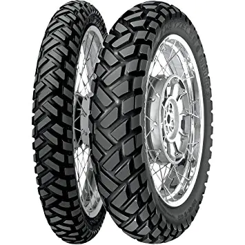 Metzeler Metzeler 130/80-17 65T ENDURO 3 SAHARA pneumatici nuovi Estivo 