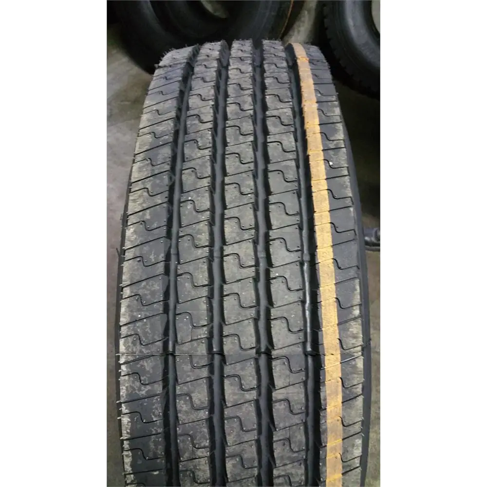 Gomme Trasporto Leggero Riga 295/80 R22.5C 152/148M R125 Ricostruite Estivo