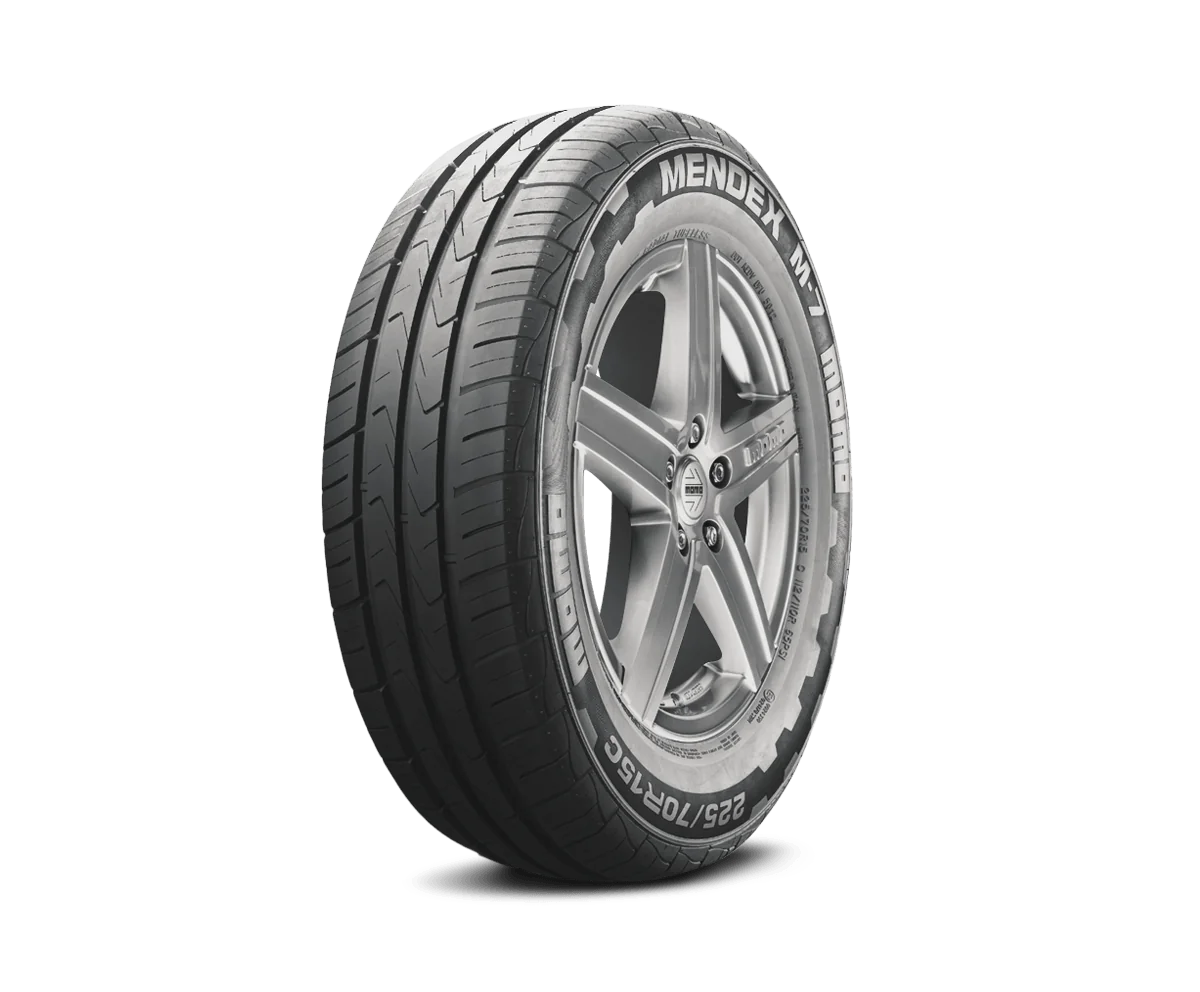 Momo Momo 205/65 R16C 107/105T Mendex M7 pneumatici nuovi Estivo 