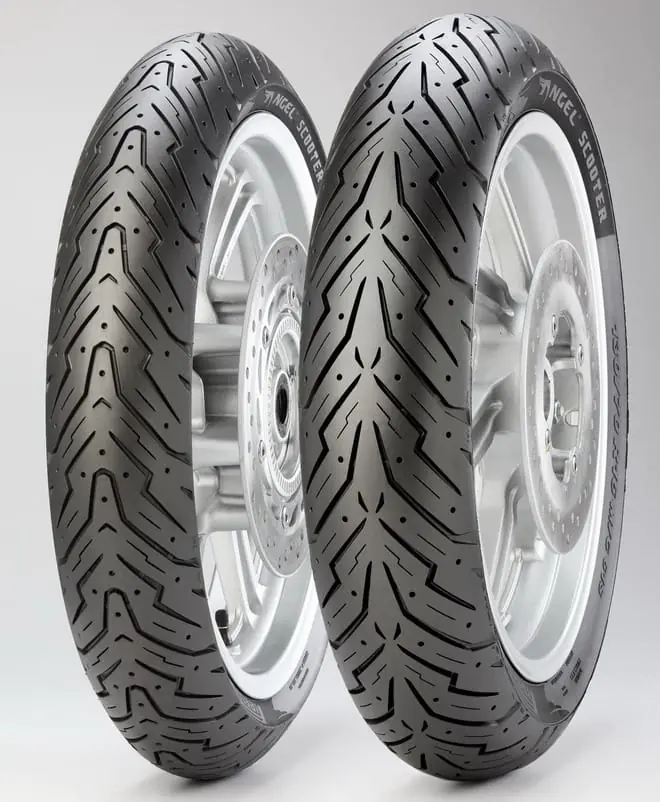 Gomme Moto Pirelli 130/70 -12 56L ANGEL SC Estivo