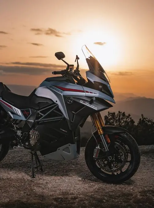 Sport Touring